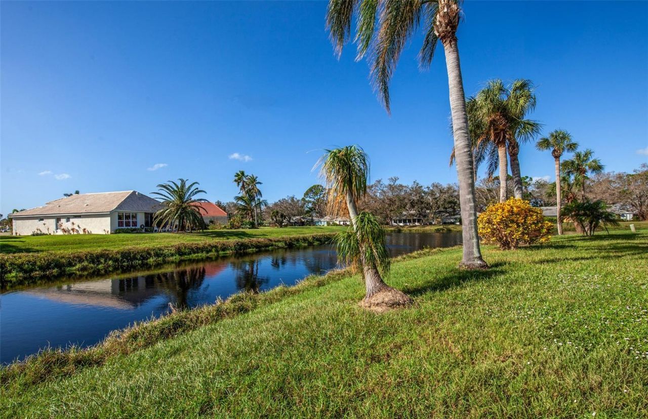 172 Southampton Place, Unit 346, Venice, FL 34293 Photo