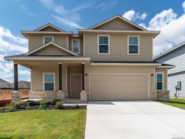 1225 Agnus Grove, Seguin, TX 78155
