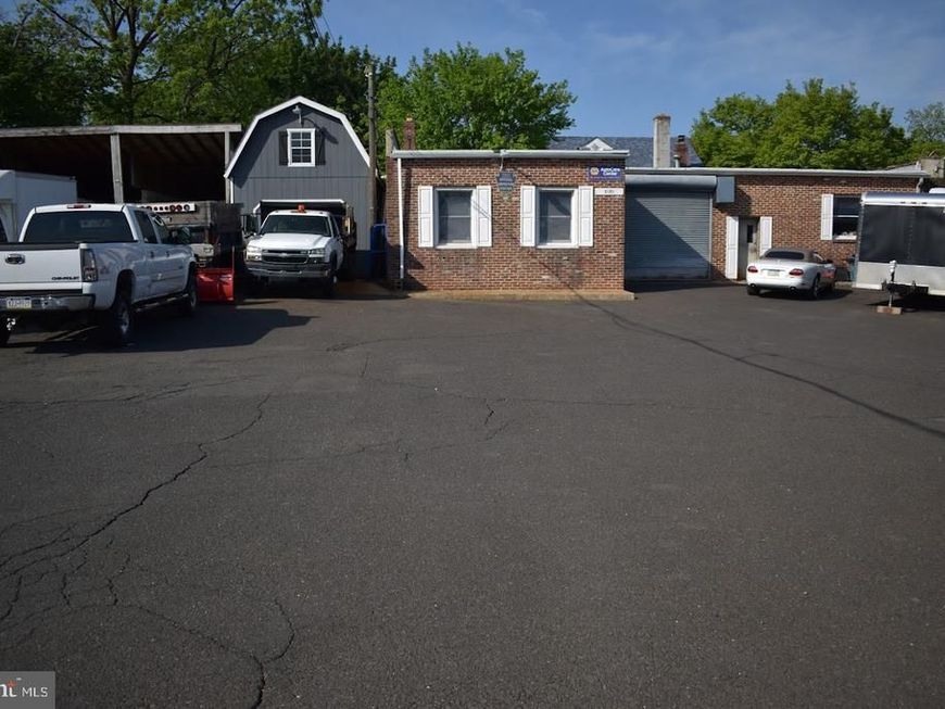 2430 Old Welsh Road, Willow Grove, PA 19090 Main Photo