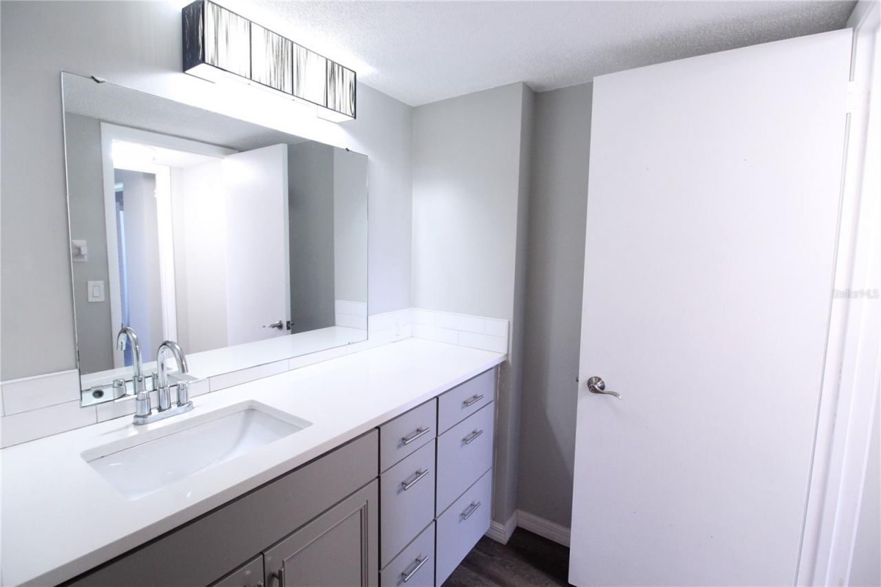 4119 61st Avenue Terrace W, Unit 407, Bradenton, FL 34210 Photo