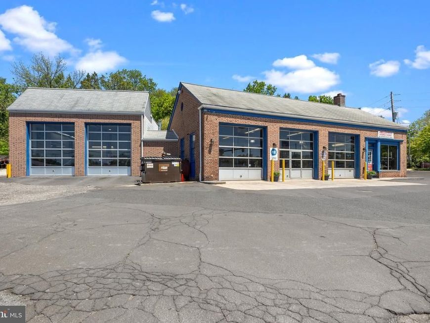 2304 Huntingdon Pike, Huntingdon Valley, PA 19006 Main Photo