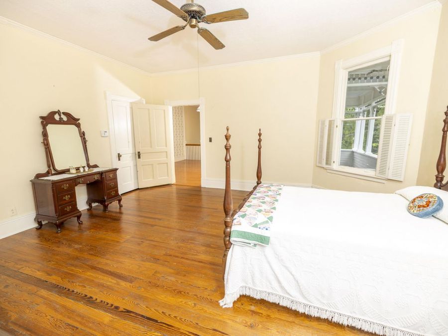 Property Image 40