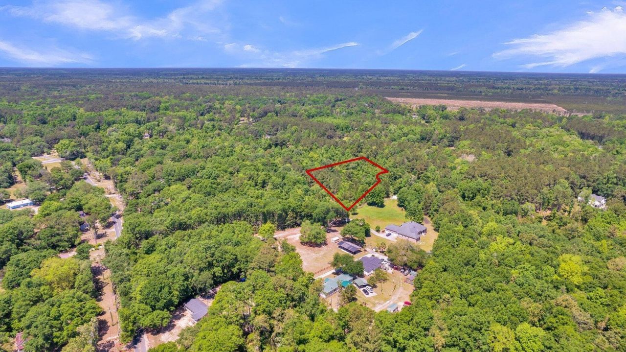 5137 Clarance Photo 10