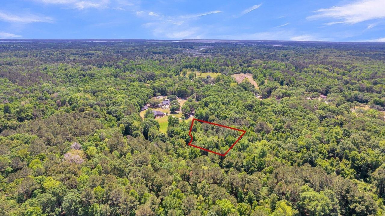 5137 Clarance Photo 5