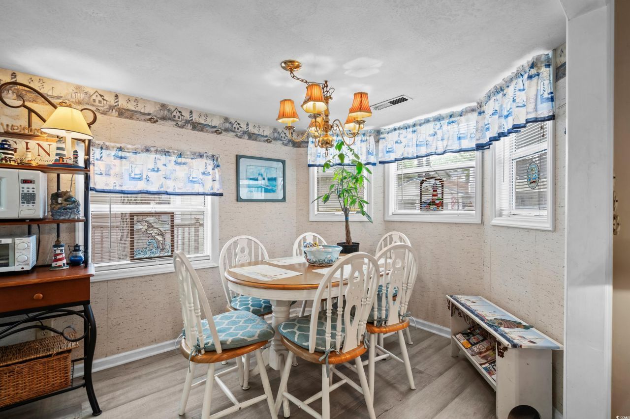 6001-1501 S Kings Hwy. Photo 10