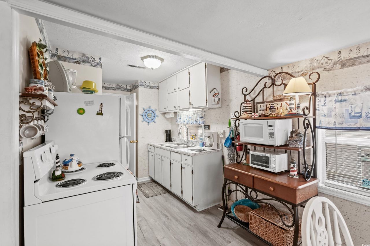 6001-1501 S Kings Hwy. Photo 11