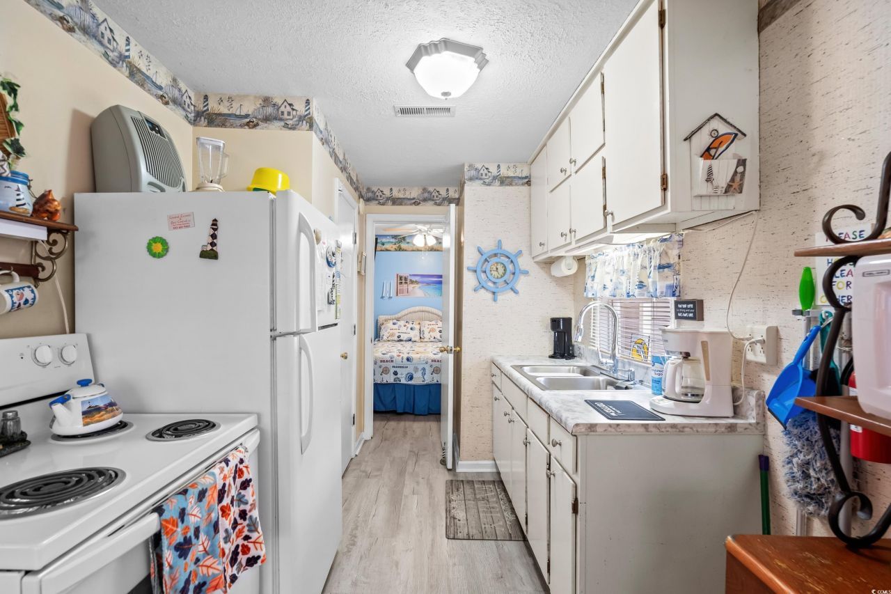 6001-1501 S Kings Hwy. Photo 12