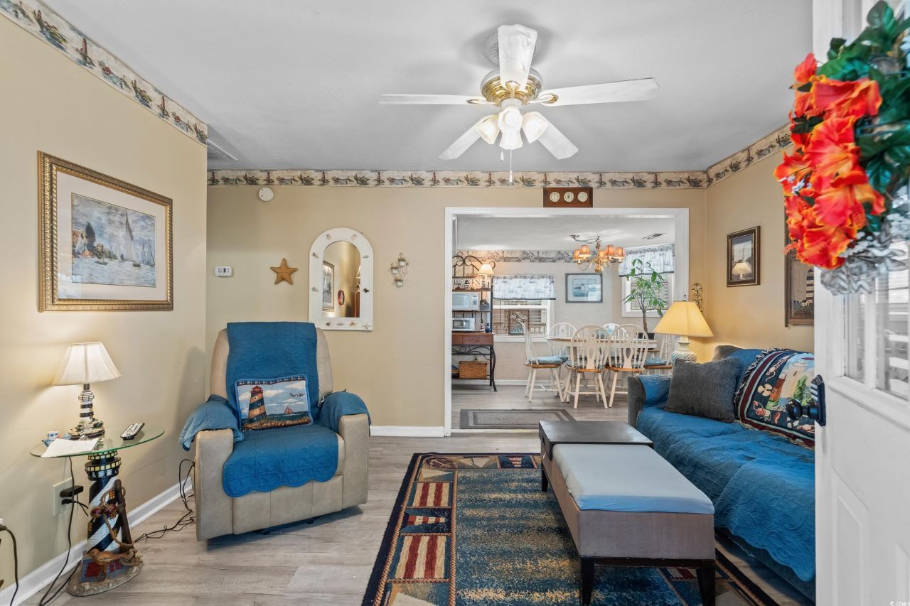 6001-1501 S Kings Hwy. Photo 6