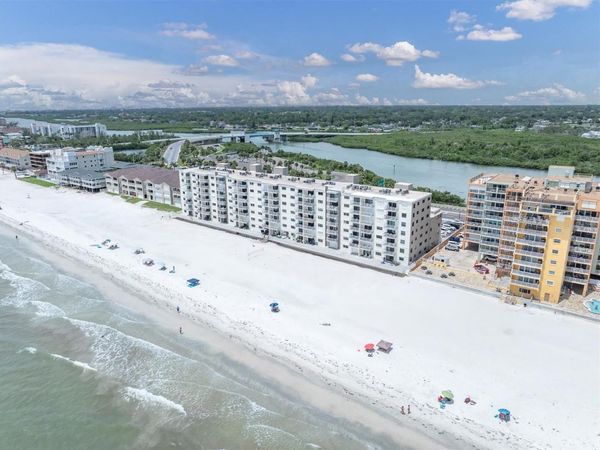 18650 GULF BOULEVARD, Unit 203, INDIAN SHORES, FL 33785