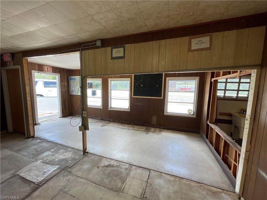 1134 Broadway St, Palmdale, FL 33944 Photo