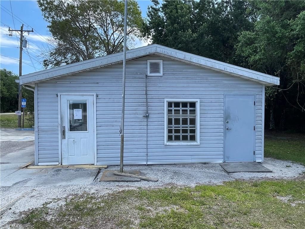 1134 Broadway St, Palmdale, FL 33944 Photo