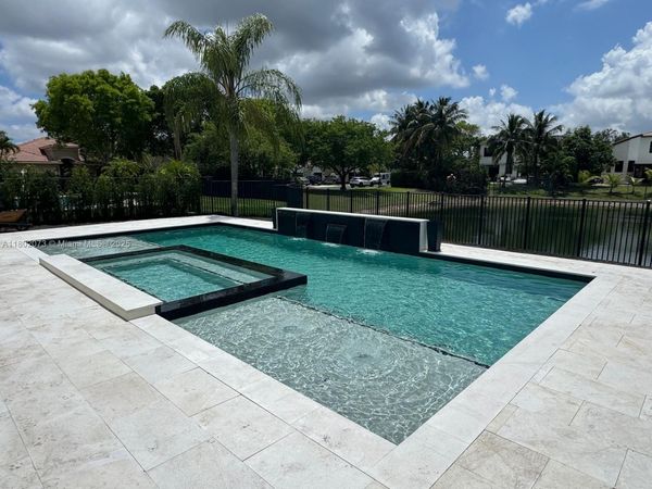 Established Fully License and Insured Pool/Spa bus, Kendall, FL 33186