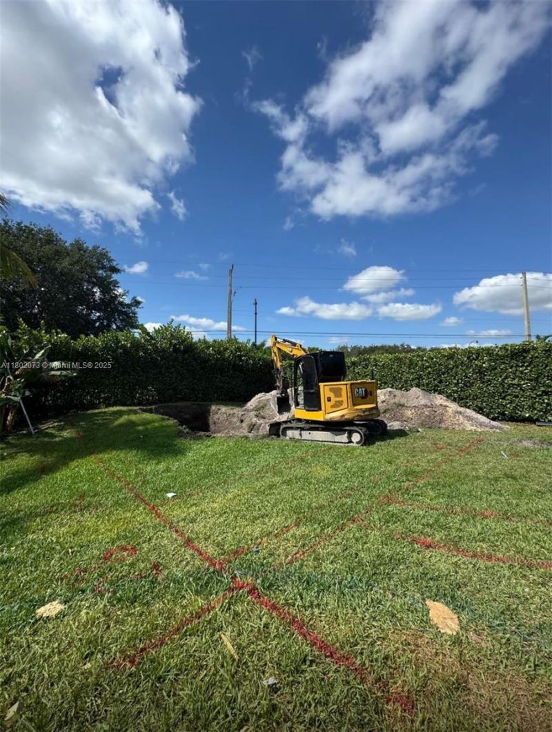 Established Fully License And Insured Pool/spa Bus, Kendall, FL 33186 Photo