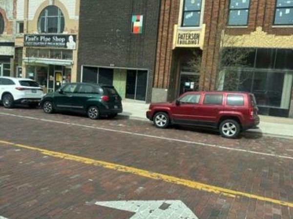 649 S SAGINAW Street, Flint, MI 48502