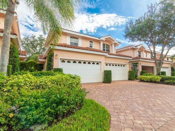8460 Abbington CIR, Unit 1821, NAPLES, FL 34108