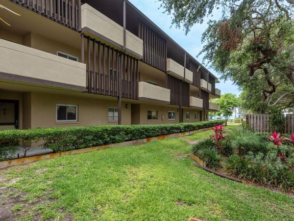 1241 S MARTIN LUTHER KING JR AVENUE, Unit 302, CLEARWATER, FL 33756