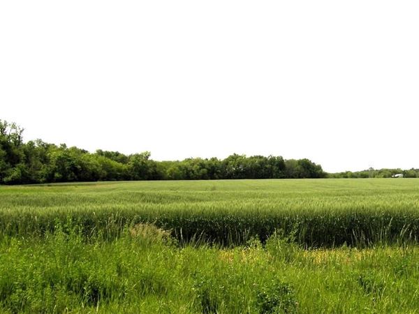 2730 Kingman Road, Ottawa, KS 66067