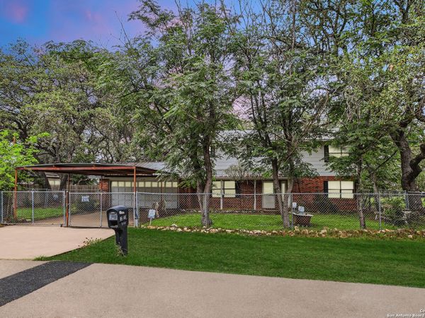 773 Lookout Dr, Canyon Lake, TX 78133