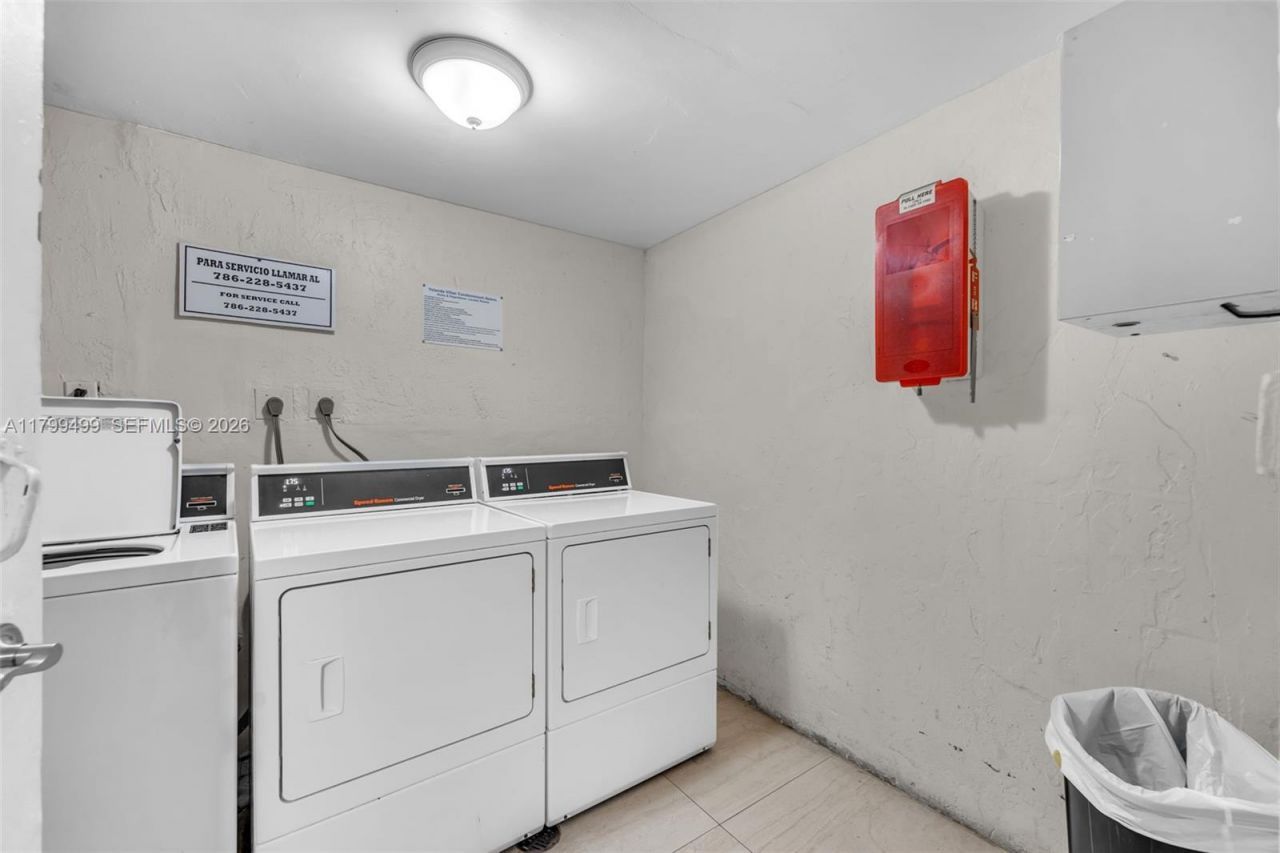 4550 NW 9th St, Unit 106E, Miami, FL 33126 Photo