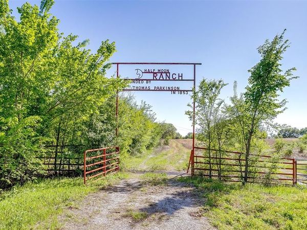 5600 Temple Hall Highway, Granbury, TX 76049
