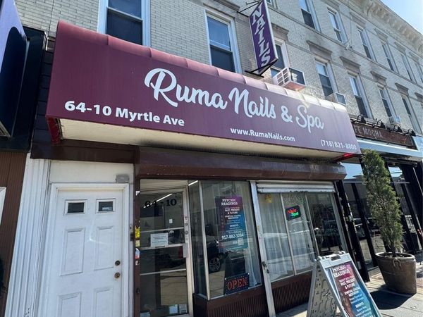 64-10 myrtle ave, Ridgewood, NY 11385