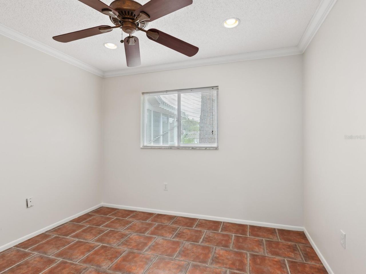 635 N Jefferson Avenue, Unit 635, Sarasota, FL 34237 Photo