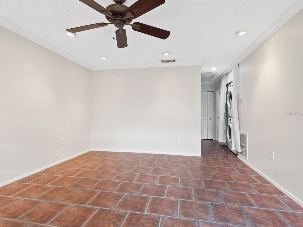 635 N Jefferson Avenue, Unit 635, Sarasota, FL 34237 Photo