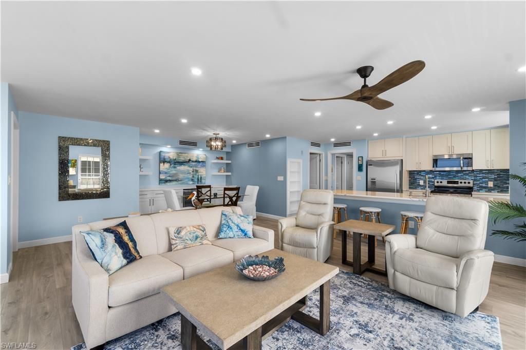 3483 Gulf Shore Blvd N, Unit 604, Naples, FL 34103 Photo