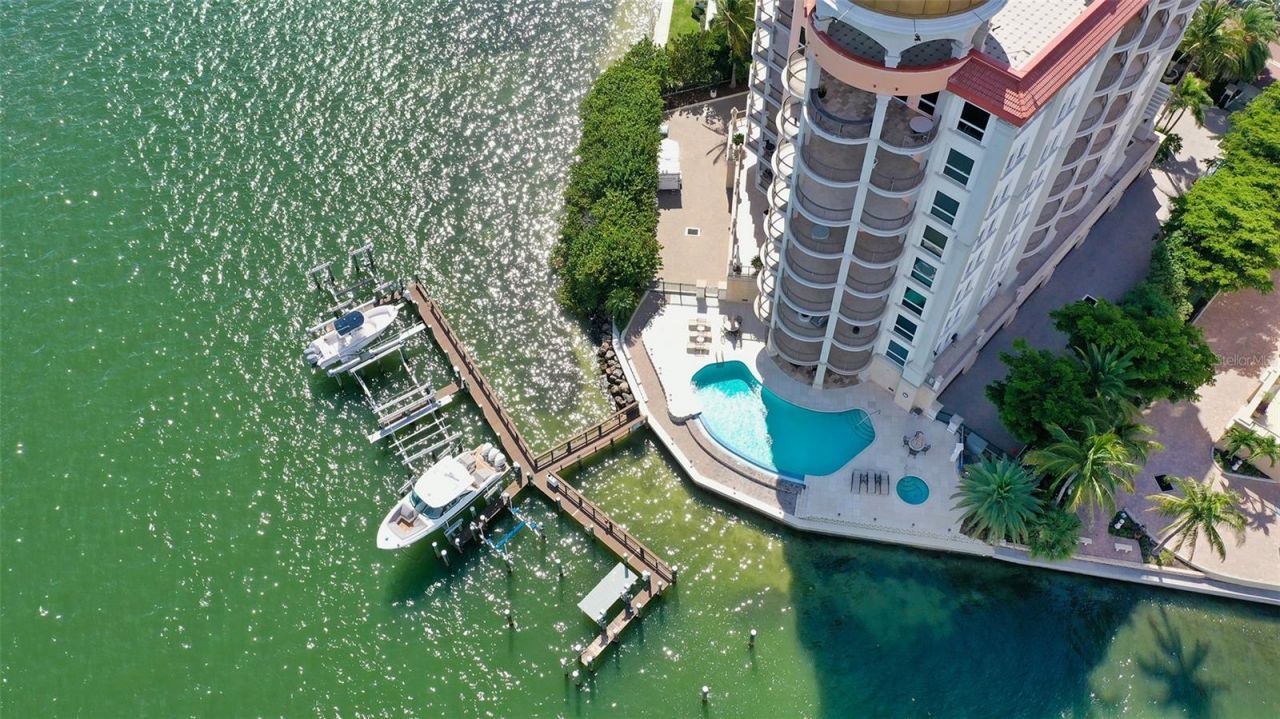 420 Golden Gate Point, Unit 200A, Sarasota, FL 34236 Photo