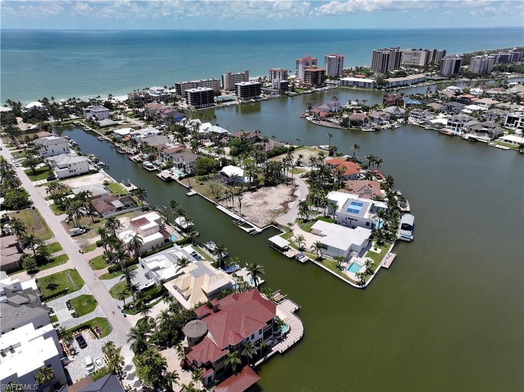 230 Seabreeze Ave, Naples, FL 34108 Photo