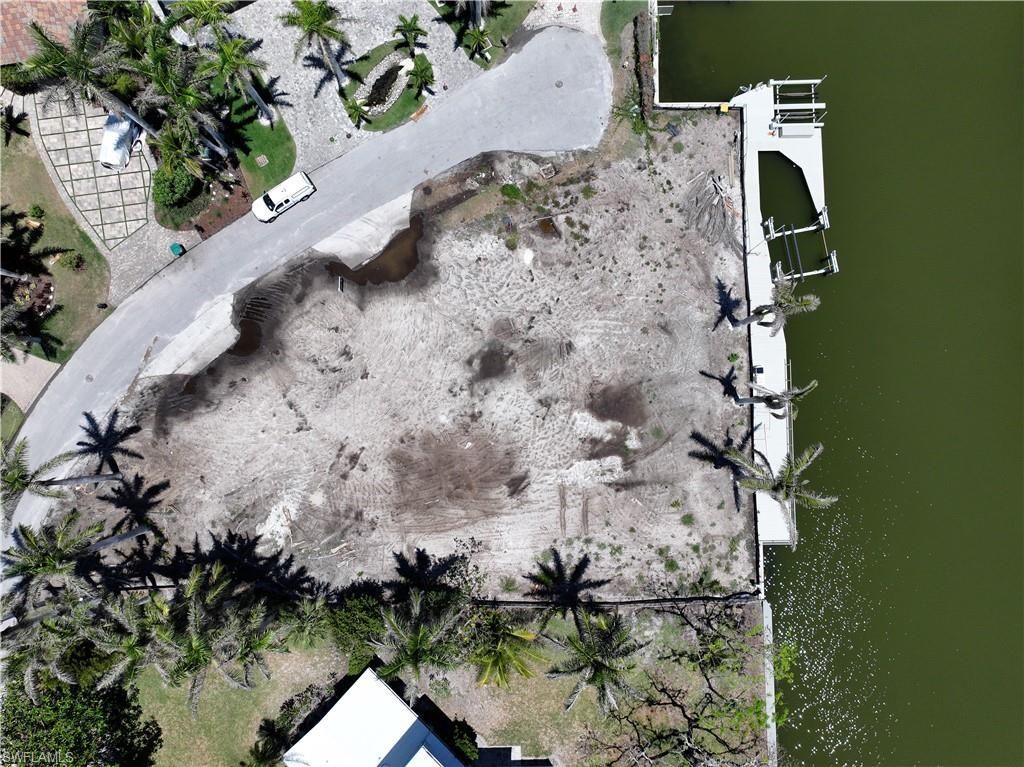 230 Seabreeze Ave, Naples, FL 34108 Photo