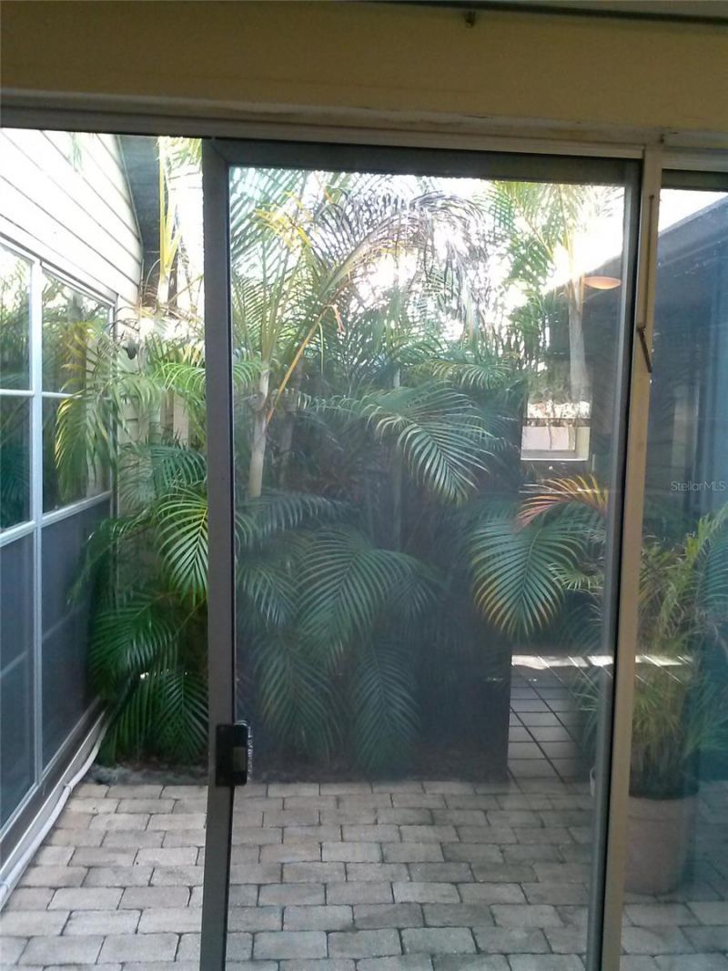 2011 N 61st Street, Tampa, FL 33619 Photo