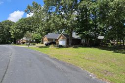 258 Ridge Lake Drive photo 4