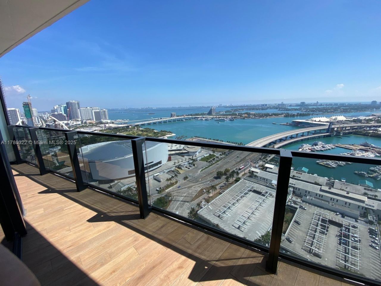 398 NE 5th St, Unit 2910, Miami, FL 33132 Photo