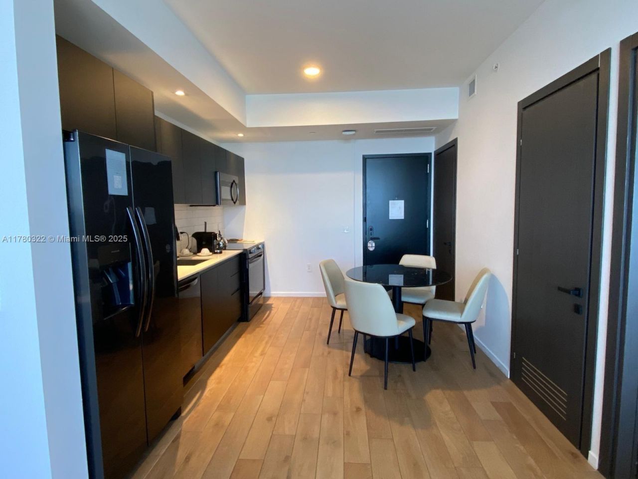 398 NE 5th St, Unit 2910, Miami, FL 33132 Photo