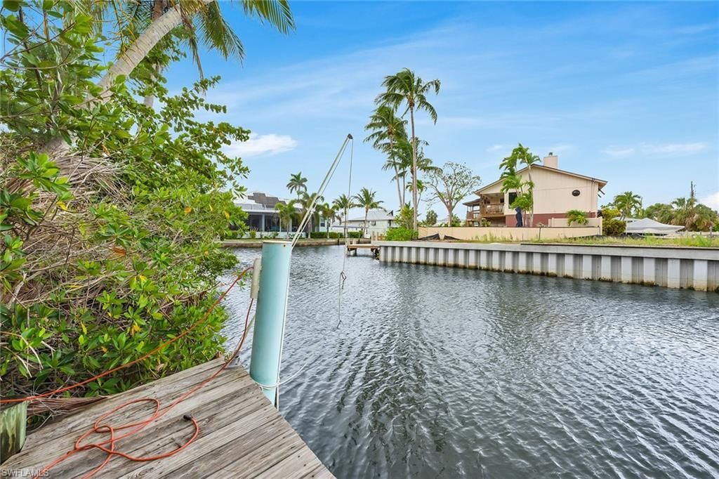 3261 Lakeview Dr, Naples, FL 34112 Photo