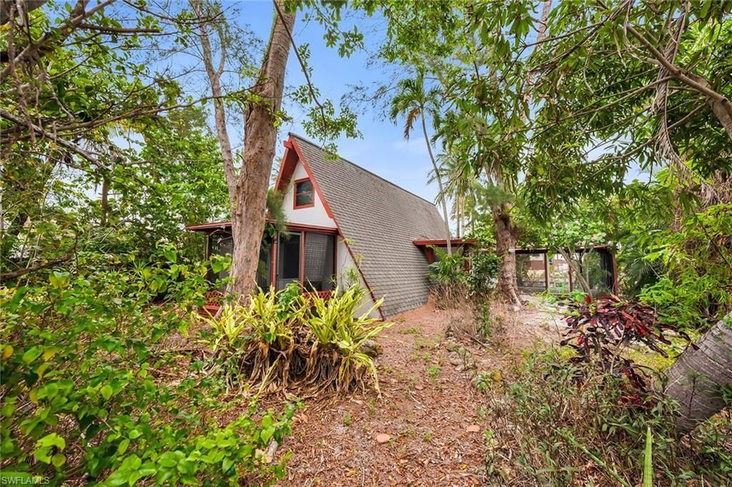 3261 Lakeview Dr, Naples, FL 34112 Photo