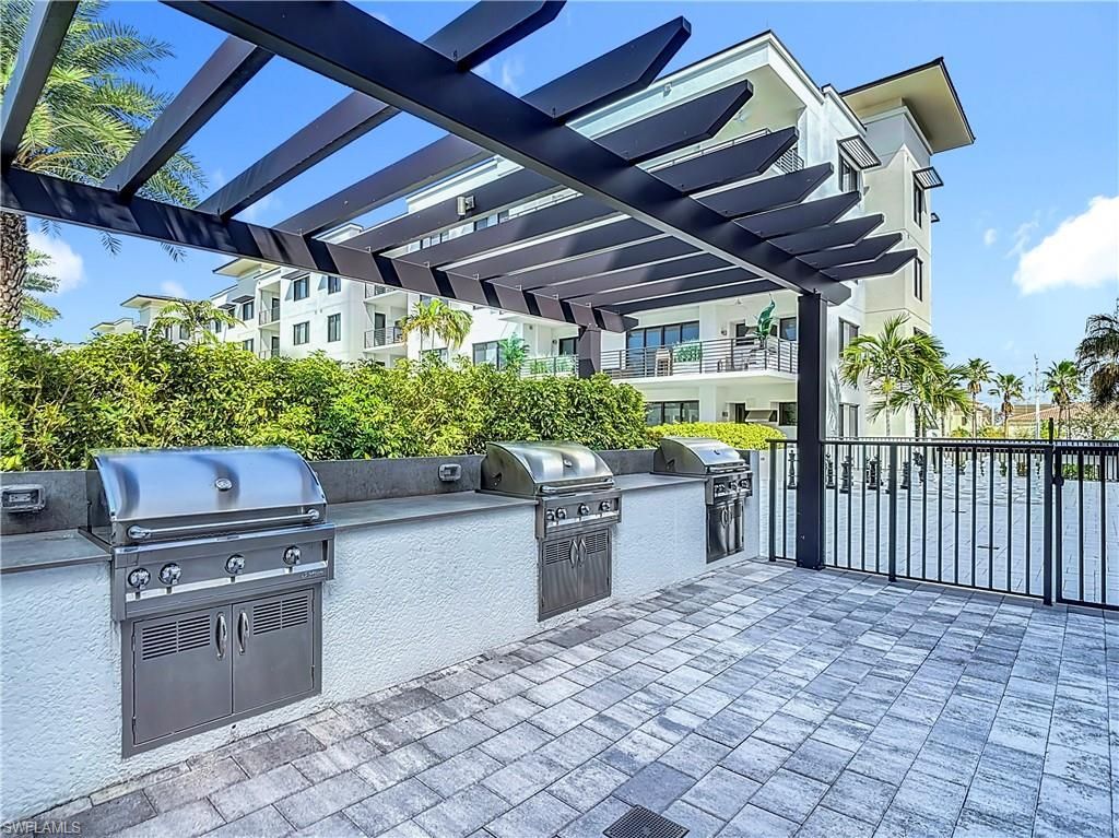 1125 Central Ave, Unit 462, Naples, FL 34102 Photo