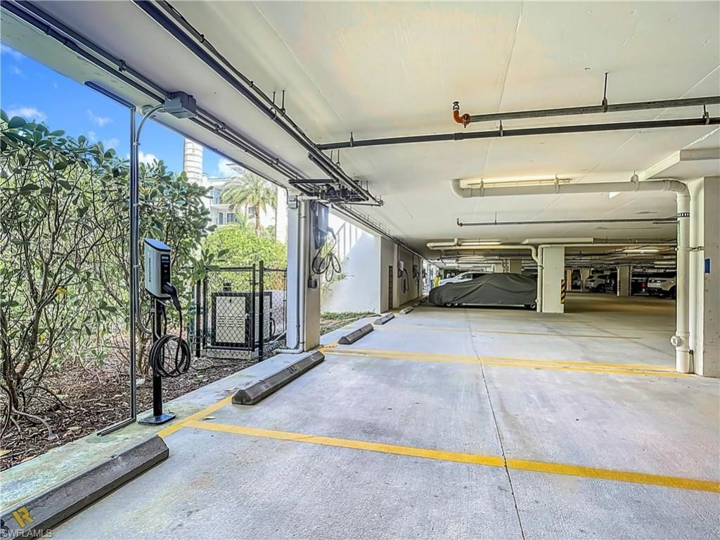 1125 Central Ave, Unit 462, Naples, FL 34102 Photo