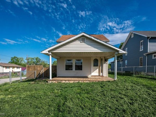 1008 Rayon Drive, Parkersburg, WV 26101