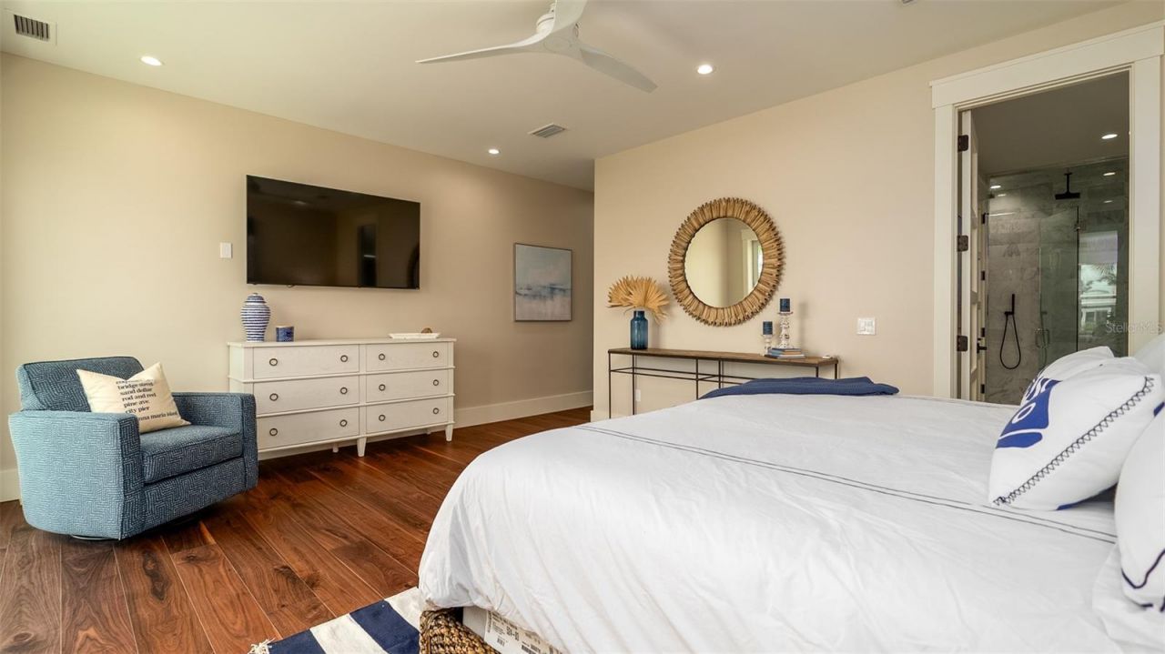 603 Emerald Lane, Holmes Beach, FL 34217 Photo