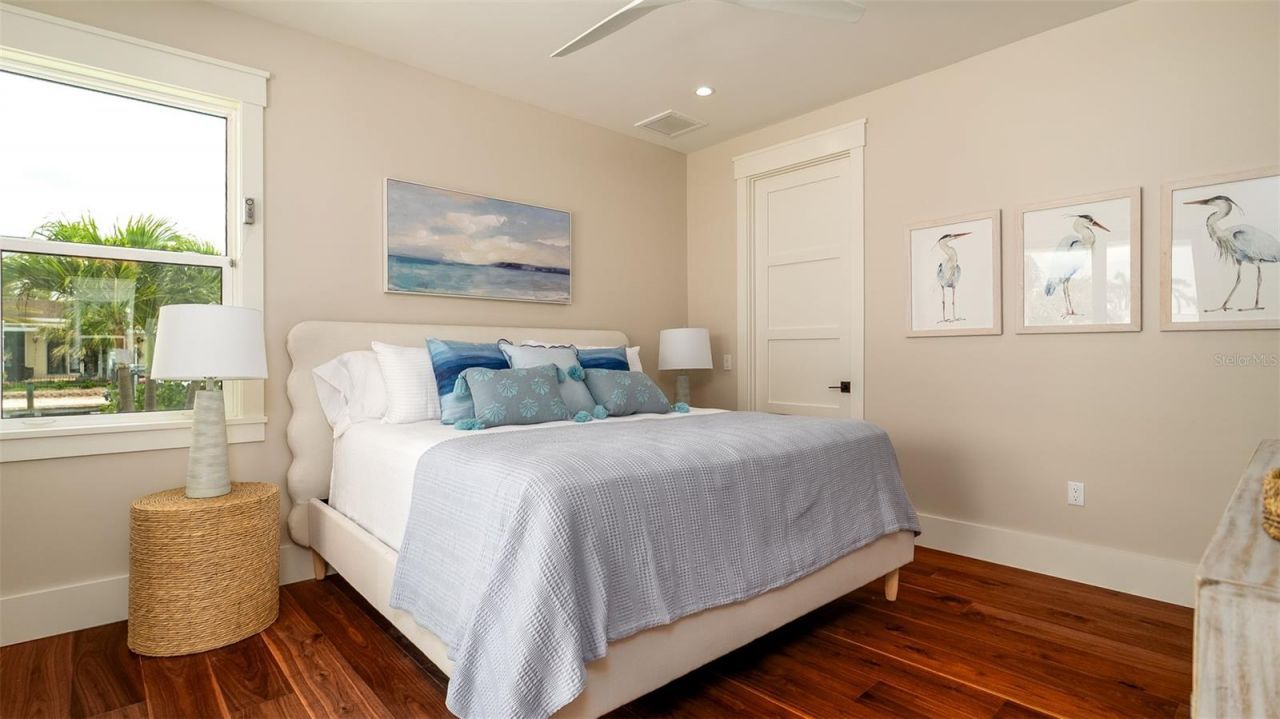 603 Emerald Lane, Holmes Beach, FL 34217 Photo