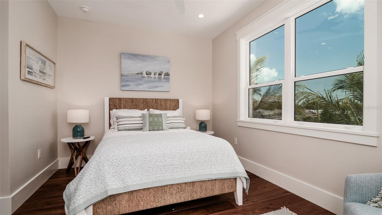 603 Emerald Lane, Holmes Beach, FL 34217 Photo