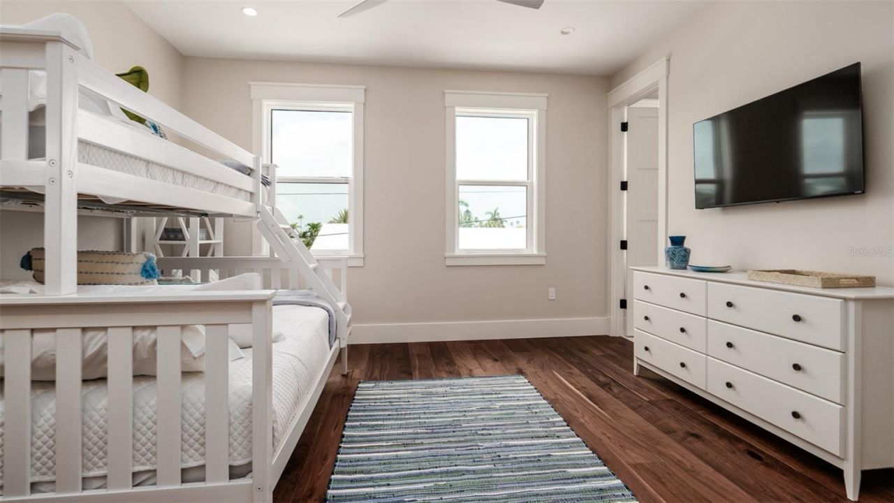 603 Emerald Lane, Holmes Beach, FL 34217 Photo