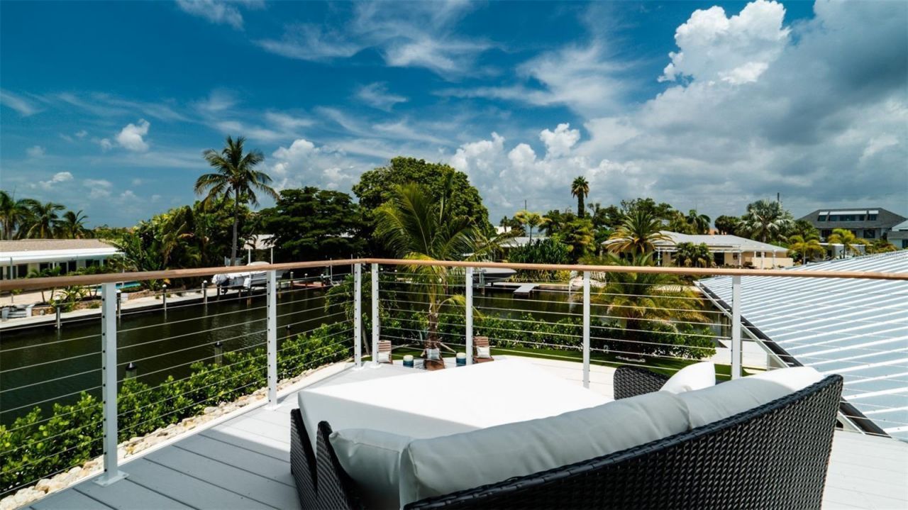 603 Emerald Lane, Holmes Beach, FL 34217 Photo