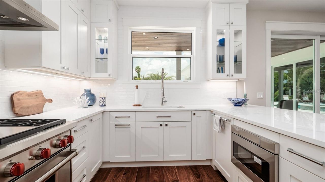 603 Emerald Lane, Holmes Beach, FL 34217 Photo