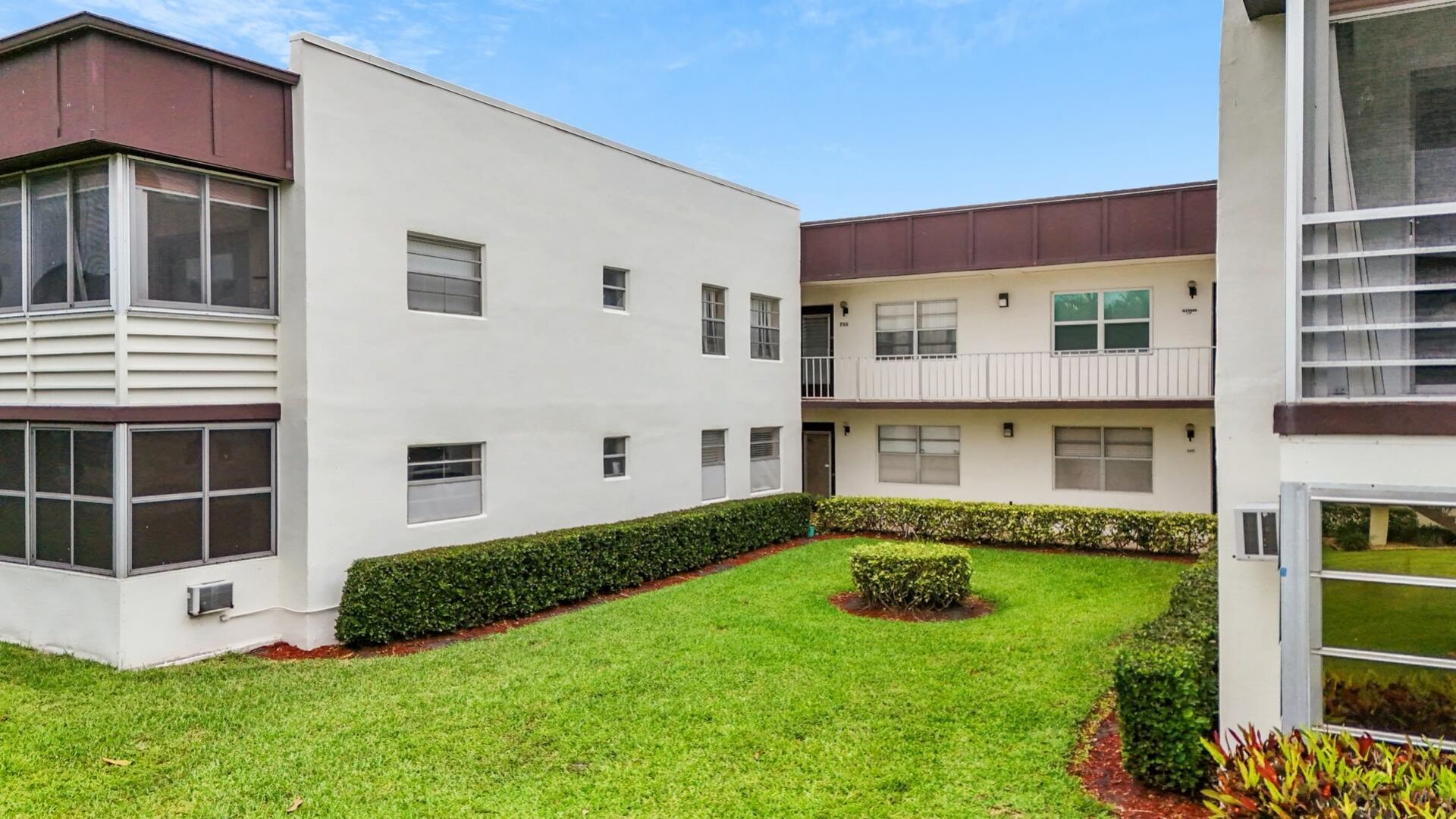 677 Normandy O, Delray Beach, FL 33484 Photo