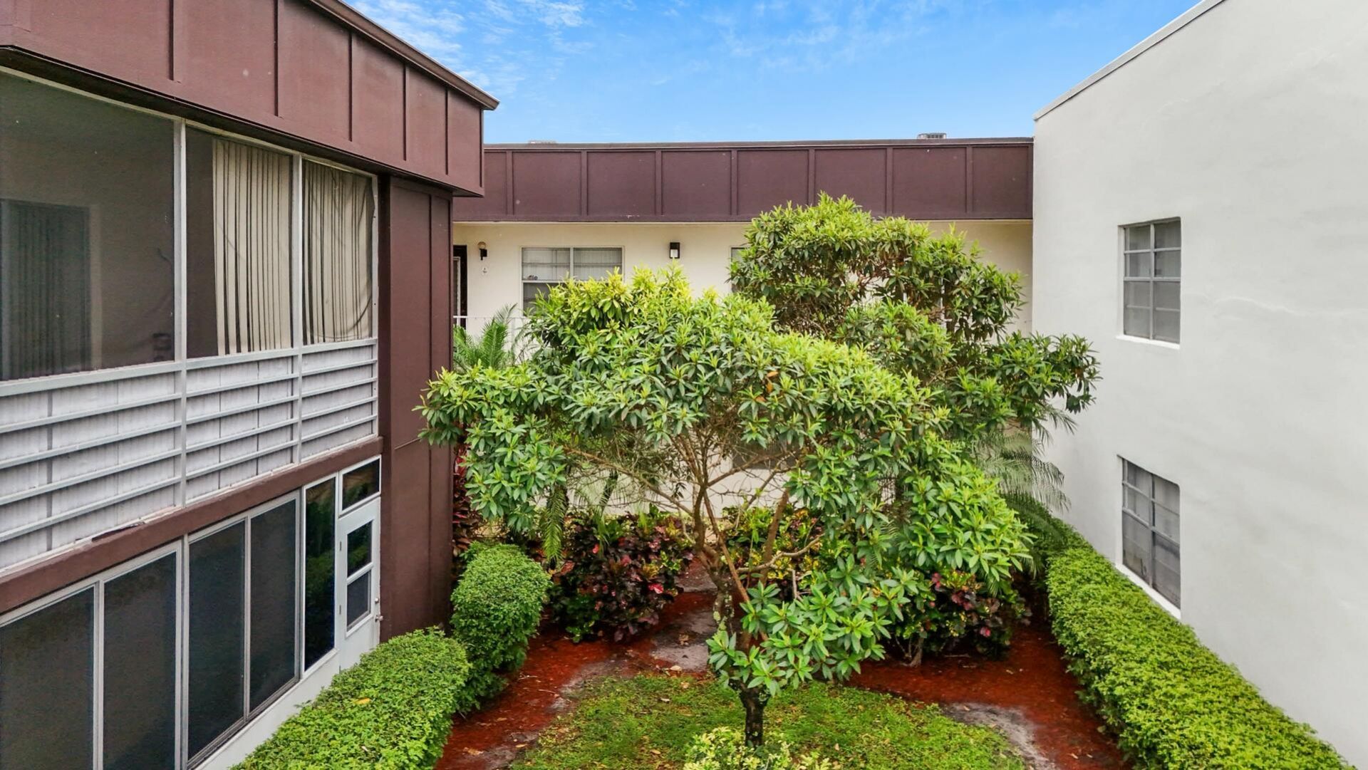 677 Normandy O, Delray Beach, FL 33484 Photo