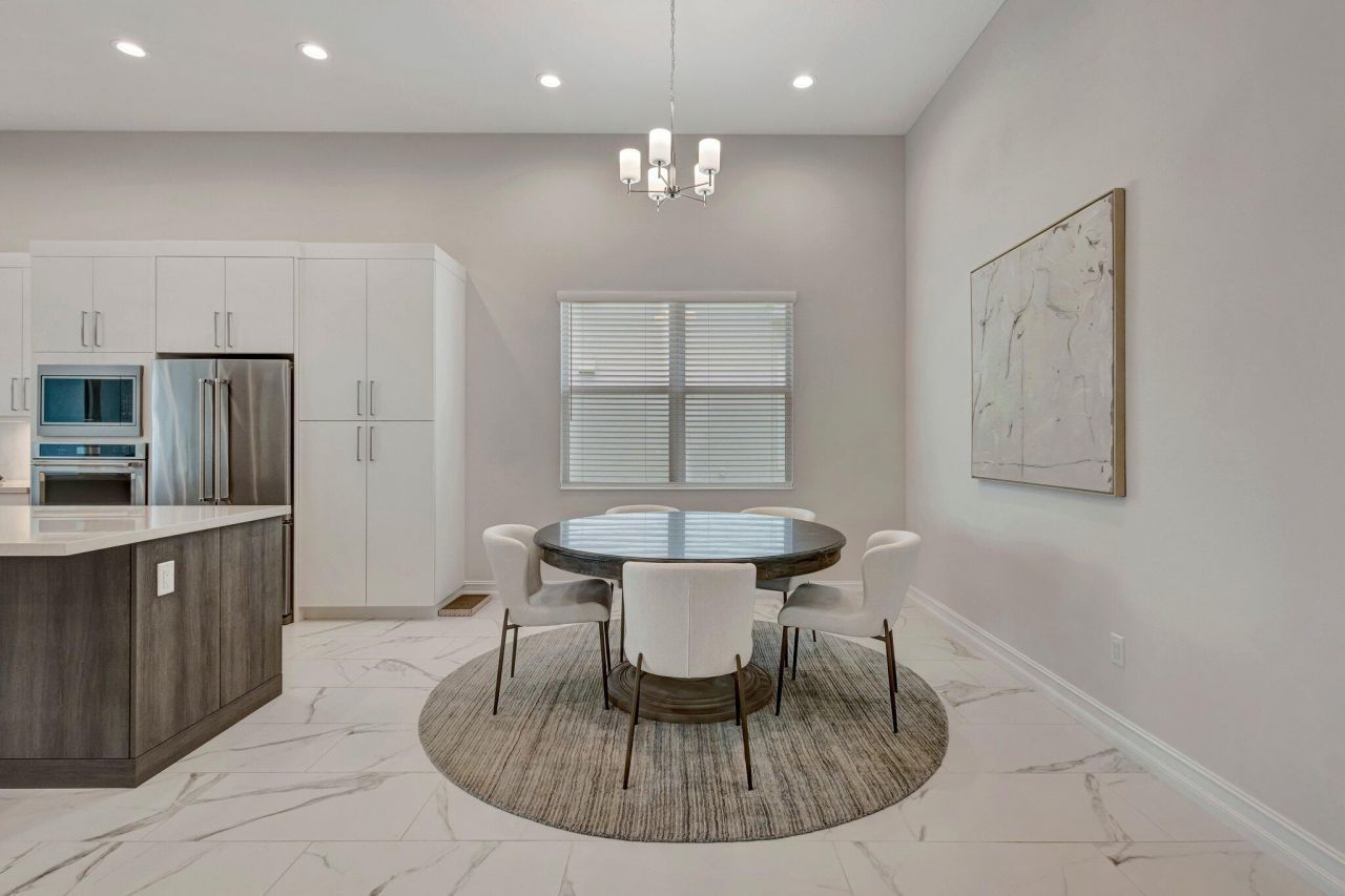 211 SE Calmo Circle, Port Saint Lucie, FL 34984 Photo