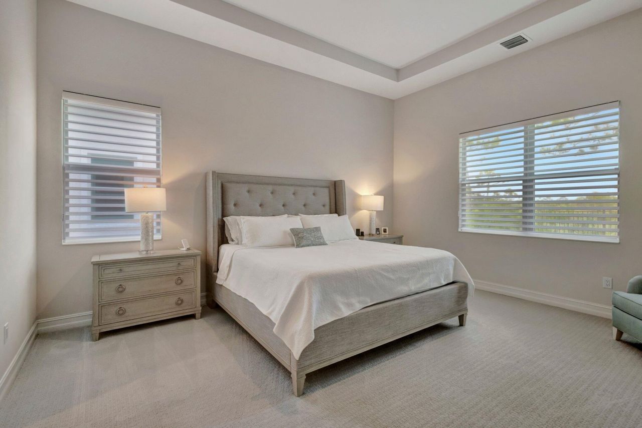 211 SE Calmo Circle, Port Saint Lucie, FL 34984 Photo